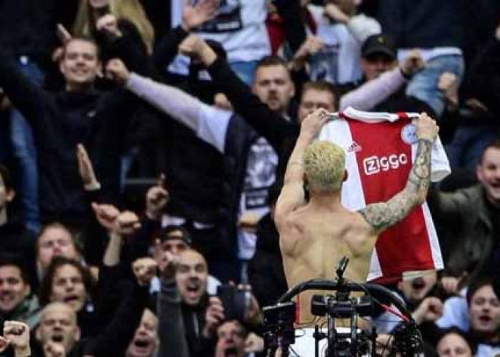 Prediksi Ajax Amsterdam vs Liverpool : Lolos 16 Besar