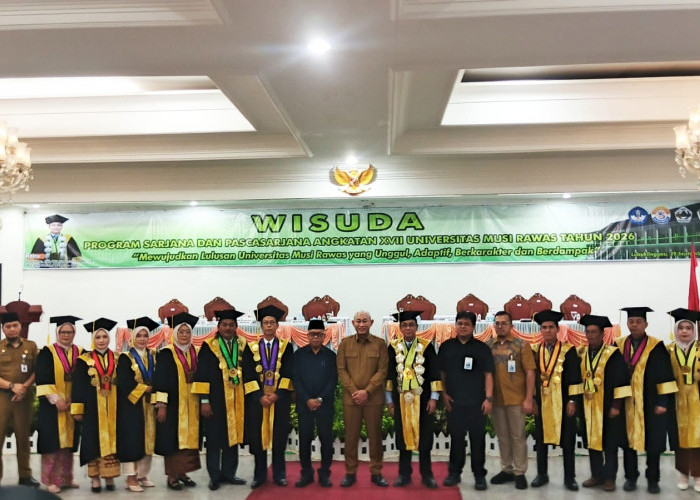 191 Mahasiswa UNMURA Angkatan XVII Tahun 2026 Diwisuda, Ini Pesan Rektor