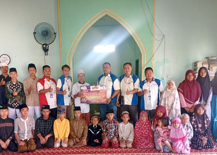 FIFGROUP Lubuk Linggau Salurkan Bantuan Sosial  Perkuat Kepedulian di Momen Halal Bihalal 