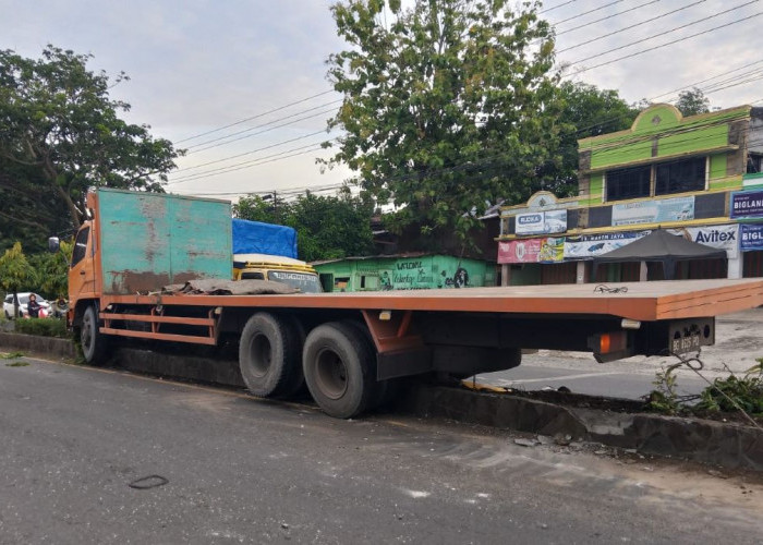 Truk Tabrak Lampu Merah di Lubuk Linggau, Berikut Penjelasan Kasat Lantas