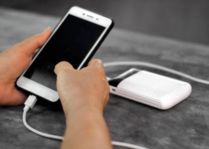 Malas Nunggu? Inilah Tips Charge Handphone Cepat Penuh yang Aman dan Efektif, Simak di Sini