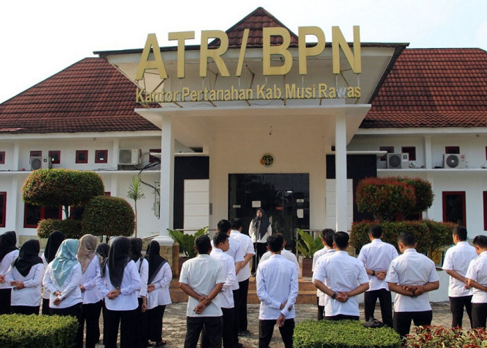 Apel Pagi Kantor Pertanahan Musi Rawas Tegaskan Disiplin dan Komitmen Pelayanan