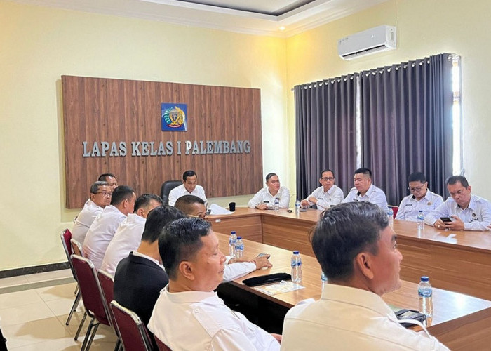 Lapas Lubuk Linggau Ikuti Rapat Internal Analisa dan Evaluasi Kinerja Pemasyarakatan Semester I Tahun 2025