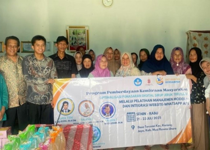 Dosen Universitas Bina Insan Lubuk Linggau Dorong Optimalisasi Pemasaran Digital Sirup Jeruk Terusan