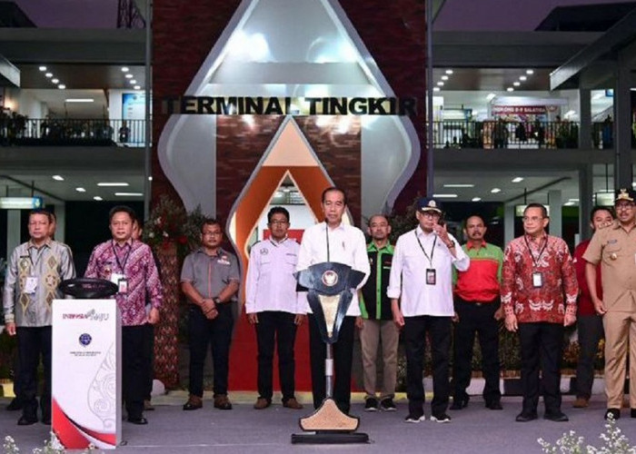 Presiden Jokowi Resmikan 3 Terminal di 3 Provinsi Guna Tingkatkan Konektivitas dan Mobilitas