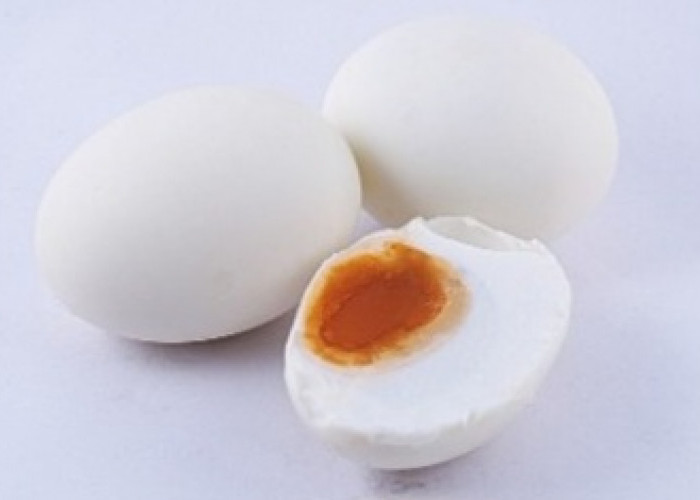 Bolehkah Ibu Hamil Makan Telur Bebek? Cek Faktanya 