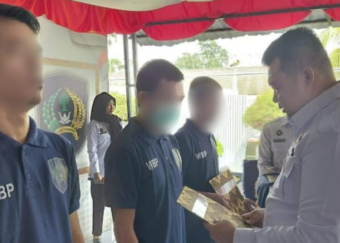 Momentum Natal 2025, Lapas Narkotika Muara Beliti Serahkan Remisi dan Pengurangan Masa Pidana