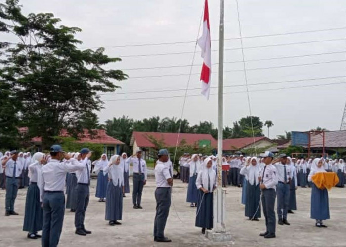 Paskibraka SMA Negeri Rupit Sukses Kibarkan Bendera Hari Lahir Pancasila, ini 6 Profil Pelajar Pancasila