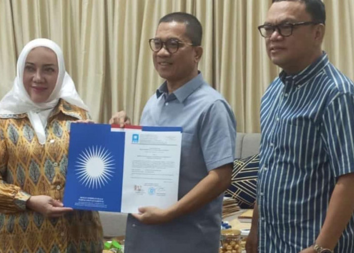 Pilkada Musi Rawas 2024, DPP PAN Keluarkan Model B.1.KWK Parpol untuk Pasangan Ratna Machmud-Suprayitno 