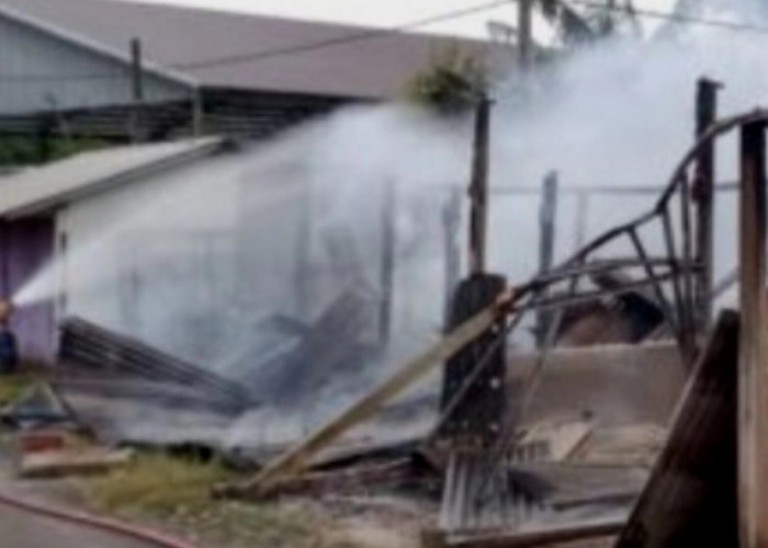 3 Bedeng Milik Mantan Kades di Muba Terbakar, Ternyata Ini Penyebabnya