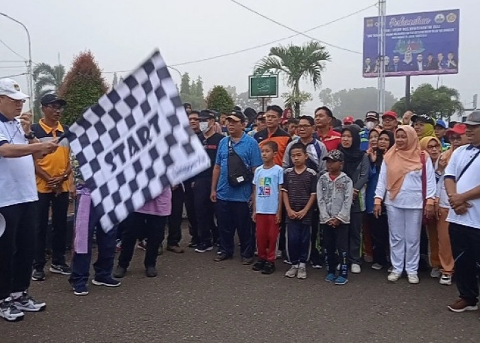 Jalan Sehat Sepeda Santai HUT Guru Nasional dan PGRI di Musi Rawas Sukses