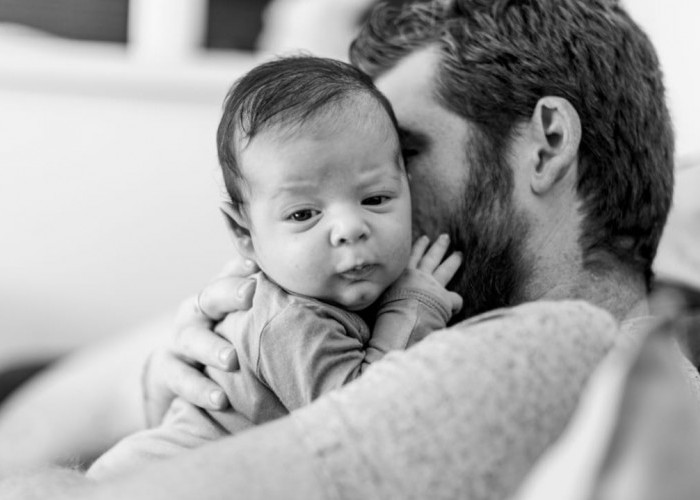 Apakah Baby Blues Bisa Terjadi Terhadap Ayah, Yuk Cek Faktanya 