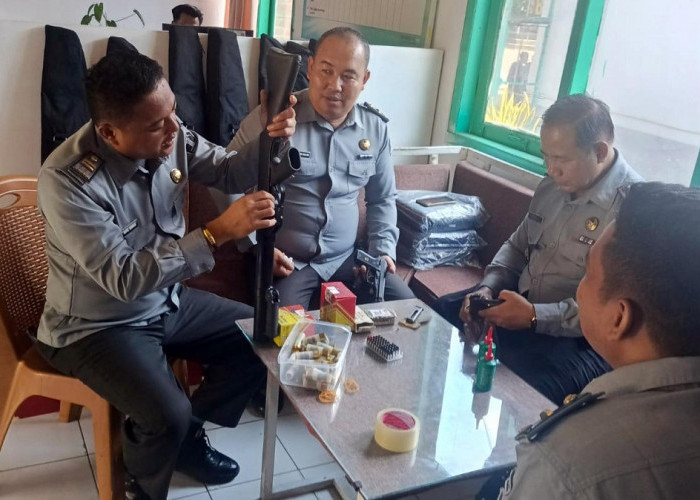 Tingkatkan Kesiapsiagaan, Lapas Narkotika Muara Beliti Lakukan Perawatan dan Pengecekan Senjata Api