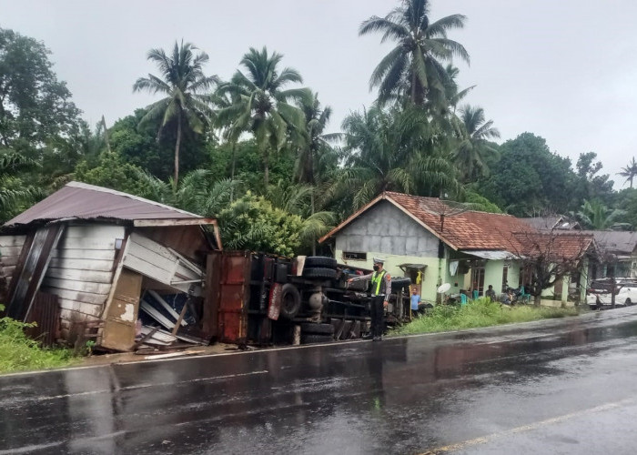 Truk Lepas Kendali Tabrak Rumah di Muara Beliti Musi Rawas, Berikut Penjelasan Polisi