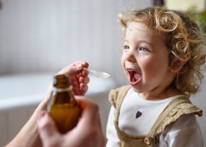 Ini Kiat yang Dilakukan Jika Anak Terlanjur Minum Obat yang Tercemar Etilen Glikol 