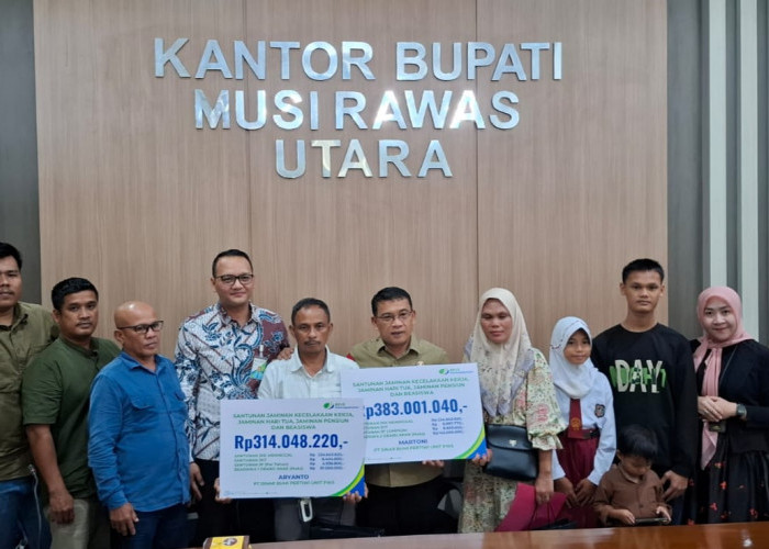 BPJS Ketenagakerjaan Serahkan Santunan Rp697 Juta kepada Ahli Waris Korban Kecelakaan Muratara