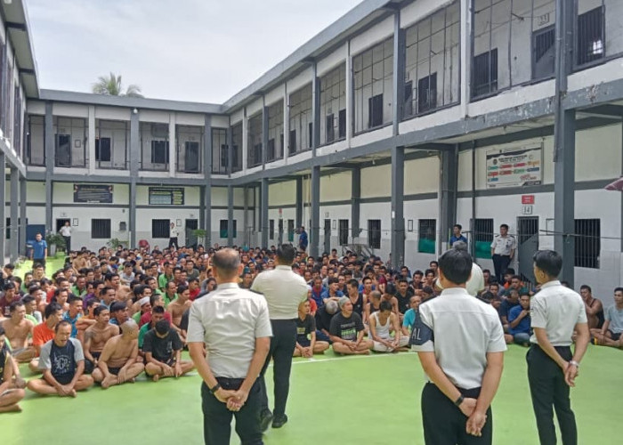 Kalapas Lubuk Linggau Berikan Arahan dan Sosialisasi Hak Serta Kewajiban Warga Binaan