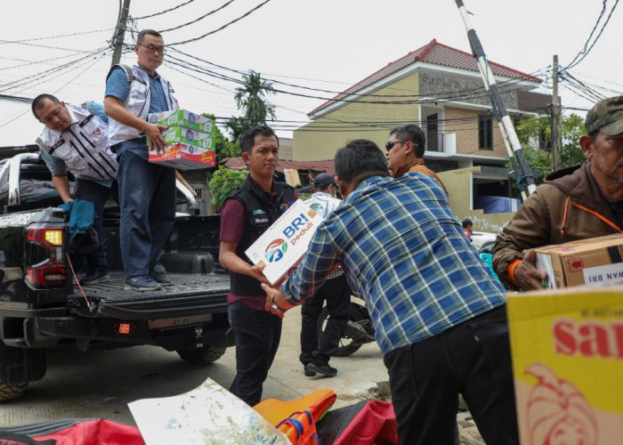 Tanggap Bencana Banjir Jabodetabek, BRI Peduli Gerak Cepat Salurkan Bantuan Bagi Warga Terdampak