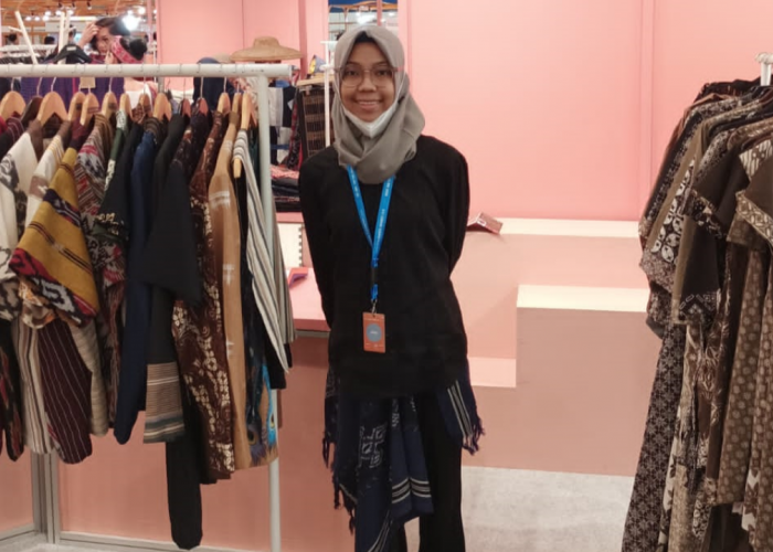 Kisah Perempuan Difabel Asal Semarang Kembangkan Usaha Fashion Berdaya Saing Bersama LinkUMKM BRI