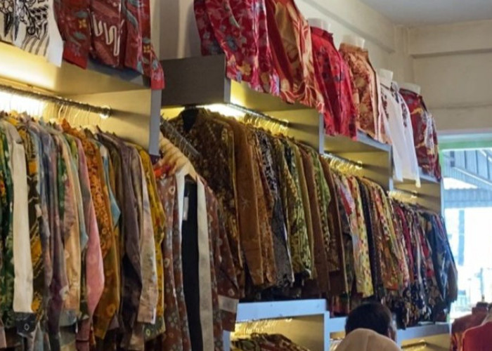 Super Lengkap! Batik Beragam Model Hingga Songket Ada di Tata Pesona Sriwijaya Lubuk Linggau