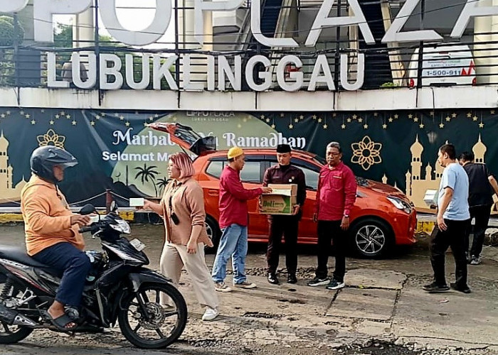 Lippo Plaza Lubuk Linggau Bersama Linggau Pos Online Berbagi Takjil