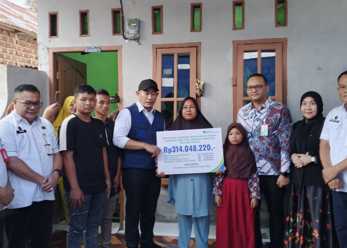 BPJS Kesehatan Salurkan Santunan untuk Sopir Truk Tangki yang Tabrakan dengan Bus ALS