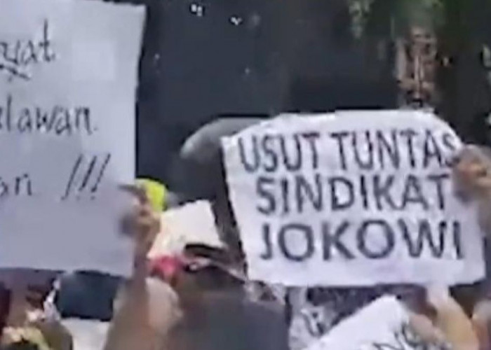 Heboh Massa Peduli Pemilu Demo Depan KPU Serukan Tolak Kecurangan: Usut Tuntas Sindikat Jokowi