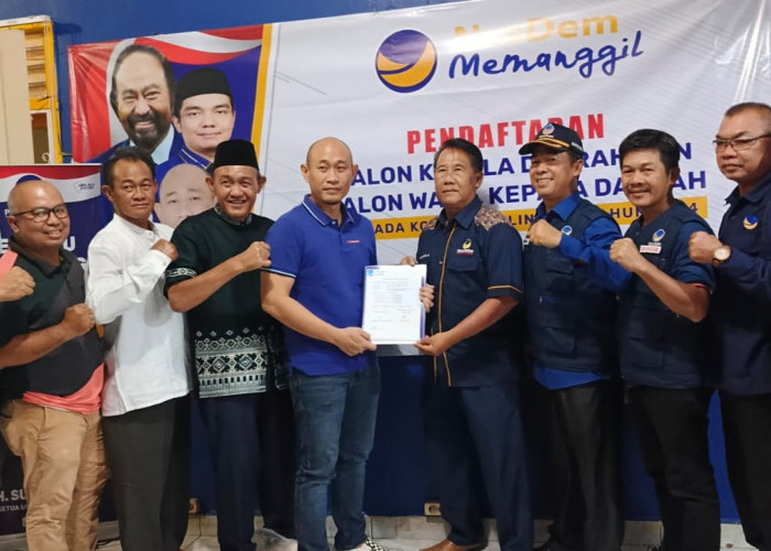 Pilkada Lubuk Linggau, H Rachmat Hidayat Kembalikan Formulir Bakal Calon Wali Kota di DPD NasDem
