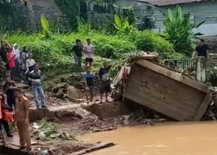 BREAKING NEWS: Pasca Banjir, Bocah 4 Tahun di Lubuk Linggau Hanyut di Sungai Mesat