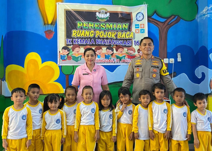 Kapolres Lubuk Linggau Resmikan Pojok Baca di TK Kemala Bhayangkari 16, Dukung Semangat Anak Belajar Membaca