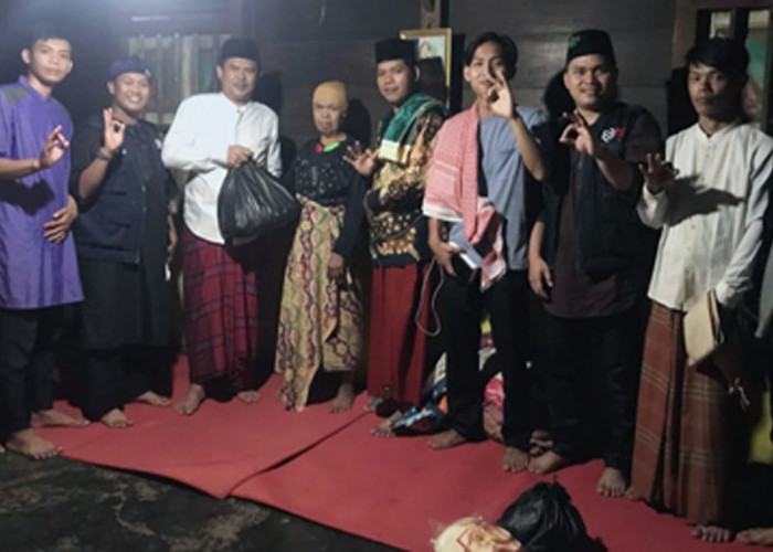 Camat dan Relawan Selangit Mengajar Musi Rawas Menginap Satu Malam di Desa, Ini Yang Dilakukan
