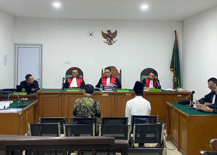 2 Terdakwa Kasus APAR Muratara Dituntut 5 Tahun Penjara dan Diminta Membayar Rp1 Miliar