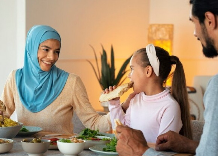 Kapan Anak Mulai Diajarkan Puasa Ramadan, Berikut Tips yang Tepat