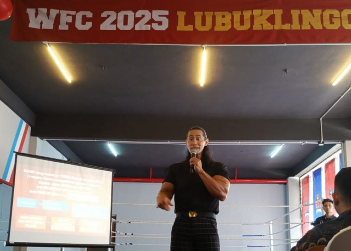 Hadiri  Grand Opening Wijaya Fitnes Center Lubuk Linggau, Ini 3 Tips Hidup Sehat Ade Rai