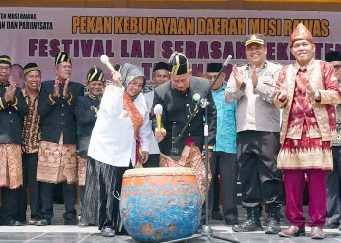 Wakil Bupati Musi Rawas Buka Festival Lan Serasan Sekentenan