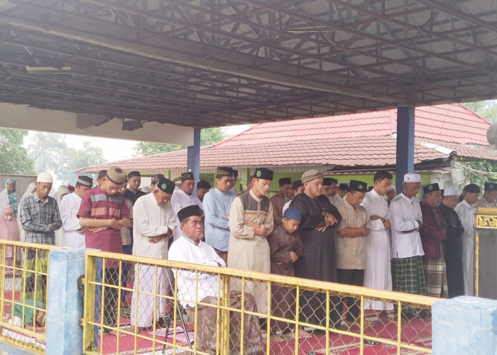 Ratusan Warga Muhammadiyah Tanjung Batu Ogan Ilir Laksanakan Salat Ied