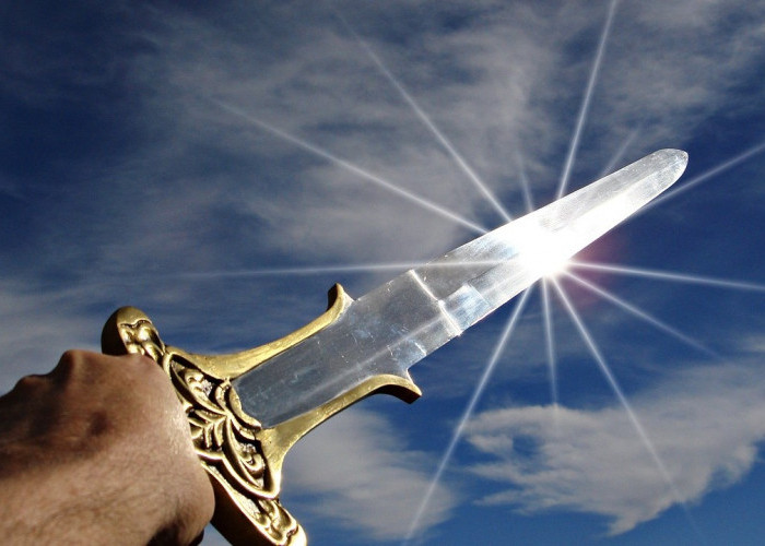 9 Pedang Nabi Muhammad, Salah Satunya yang Akan Digunakan Nabi Isa AS untuk Membunuh Dajjal