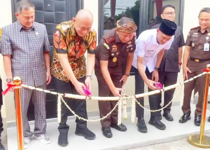 Perkuat Kinerja Kejaksaan, Kajati Sumsel Resmikan Rumah Jabatan Eselon IV Kejari Lubuk Linggau