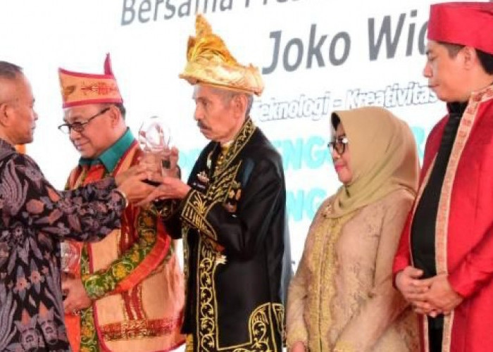 PWI Berikan Anugerah Kebudayaan untuk Bupati dan Wali Kota Inovator, Cek Syaratnya