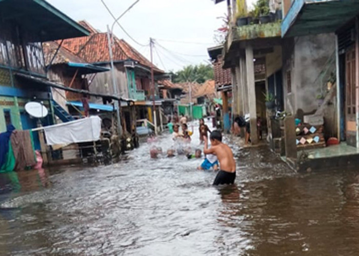 Kasihan, 9 Hari Terendam Banjir, Warga Lubuk Pandan Musi Rawas Belum Dapat Bantuan dari Pemerintah