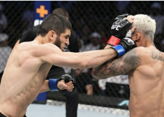 Hasil UFC 280: Makhachev Menang atas Oliveira, Rebut Sabuk Juara