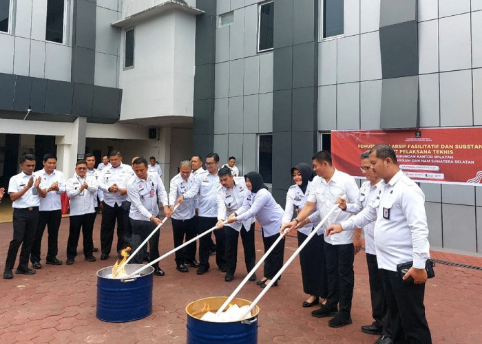 Bapas Muratara Ikuti Pemusnahan Arsip Fasilitatif dan Substantif UPT di Lingkungan Kanwil Kemenkumham Sumsel