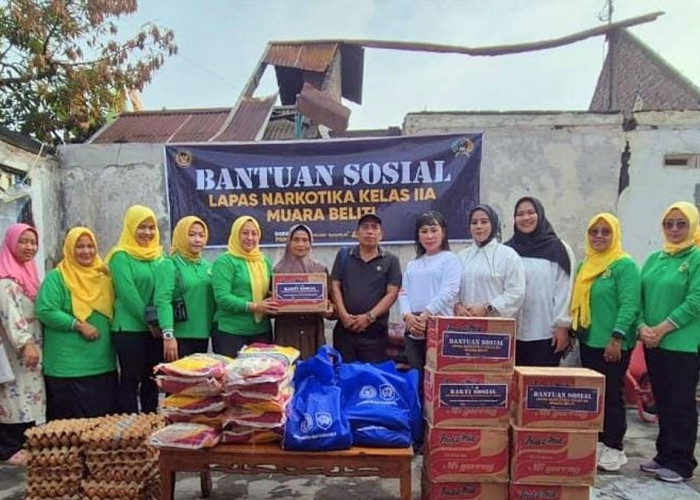 Wujud Kepedulian, DWP Lapas Narkotika Muara Beliti Salurkan Bansos bagi Korban Kebakaran di Lubuk Linggau