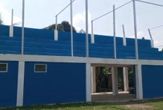 Atap Tribun Stadion Mini di Muara Beliti Musi Rawas Ambruk, Padahal Baru Dibangun