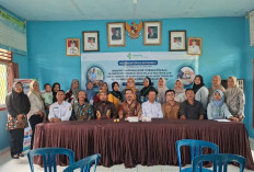 Kader Posbindu Desa Air Satan Musi Rawas Diperkuat melalui Pelatihan Akupresur untuk Hipertensi