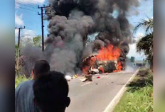 BREAKING NEWS: Bus dan Truk Terbakar di Jalinsum Karang Jaya Muratara