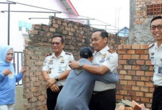 Kanwil Ditjenpas Sumsel Gelar Bedah Rumah di Pakjo Palembang, Wujud Nyata Kepedulian untuk Masyarakat