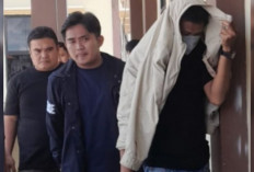 Tiba di Polres Lubuk Linggau, Owner Ummi Wisata Travel Langsung Jalani Pemeriksaan