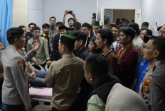 1 Orang Ditangkap, Kapolda Sumsel Pastikan Korban Bentrok di Depan Mapolda Dapat Perawatan Terbaik