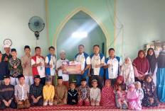 FIFGROUP Lubuk Linggau Salurkan Bantuan Sosial  Perkuat Kepedulian di Momen Halal Bihalal 